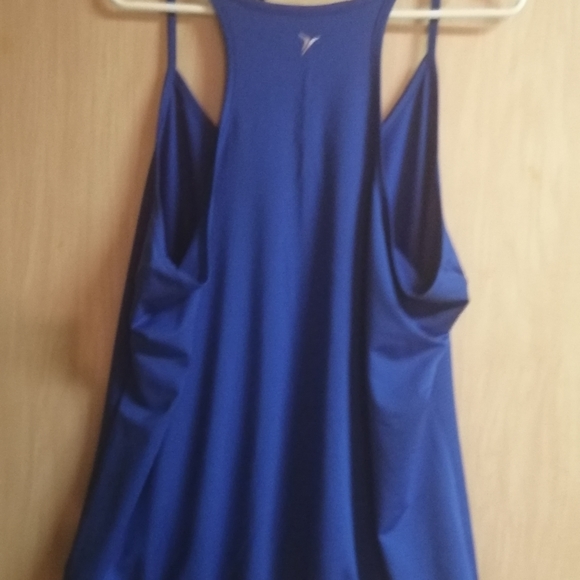 NWOT Old Navy Active wear - Picture 2 of 2